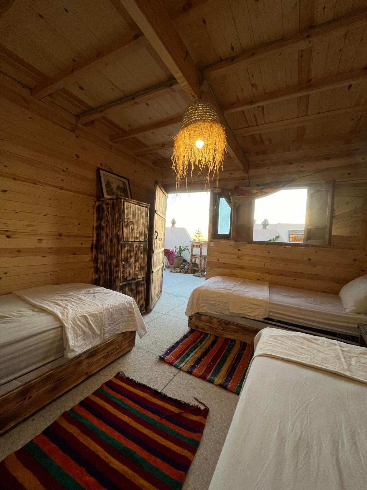 Heaven Surf Camp Hostel Tamraght Exterior photo